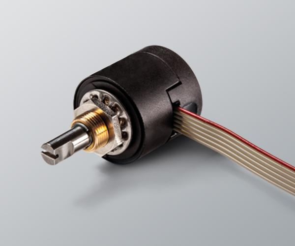 SERIE CM26M.jpg SERIE CM26M.jpg