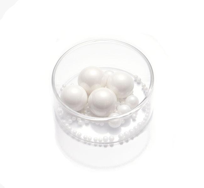 Zirconia Ball.jpg Zirconia Ball.jpg