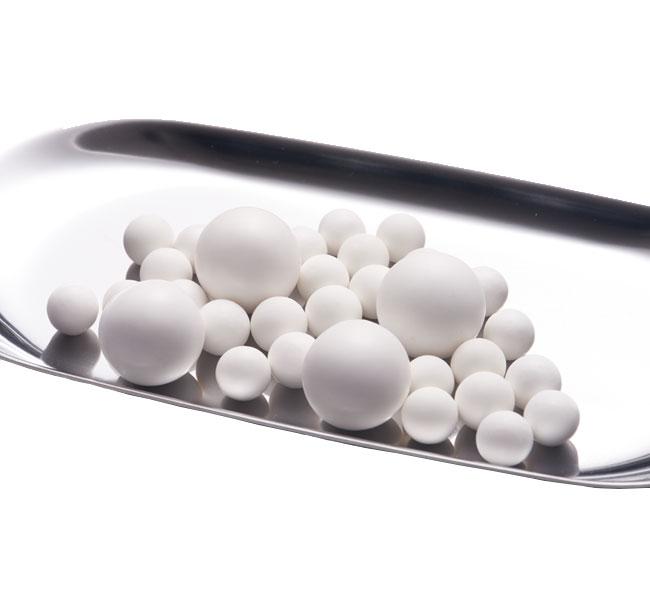 Alumina Ball (1).jpg Alumina Ball (1).jpg